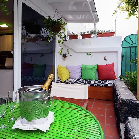 Cozy In Puerto Del Carmen With Swimming Pool Daire *