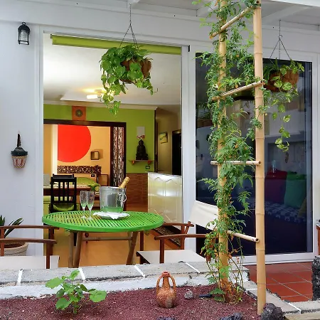 شقة Cozy In Puerto Del Carmen With Swimming Pool *
